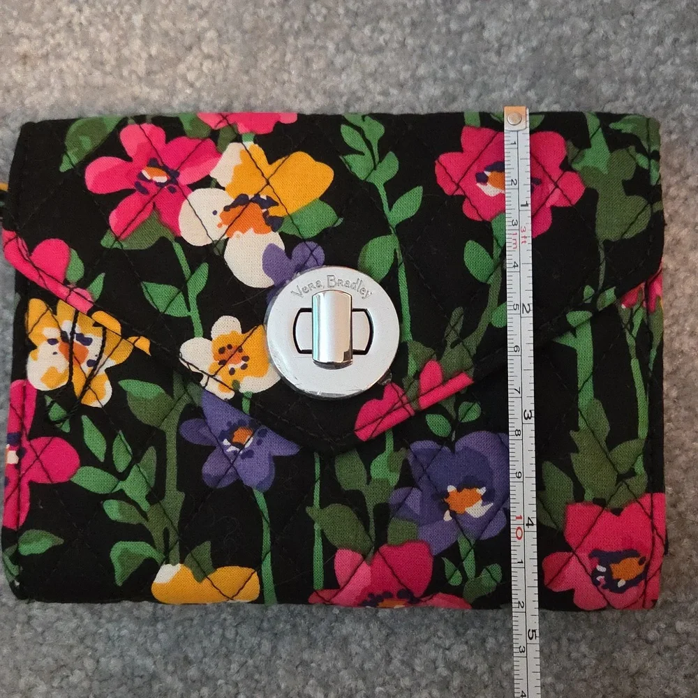 Vera Bradley Wristlet - Wildflower Garden - Picture 6 of 7
